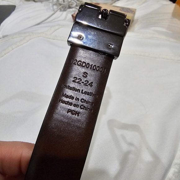 Boys Reversible Dickies Belt size Small 22-24 - Picture 2 of 5